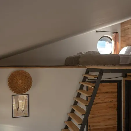 Kazbegi Cabins Екстер'єр фото